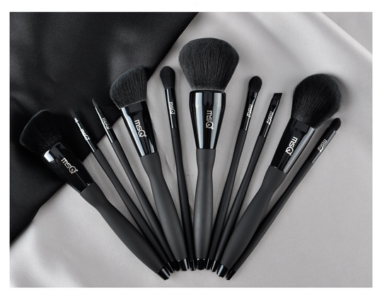 MSQ 10-Piece Black Makeup Brush Set with Magnetic Case